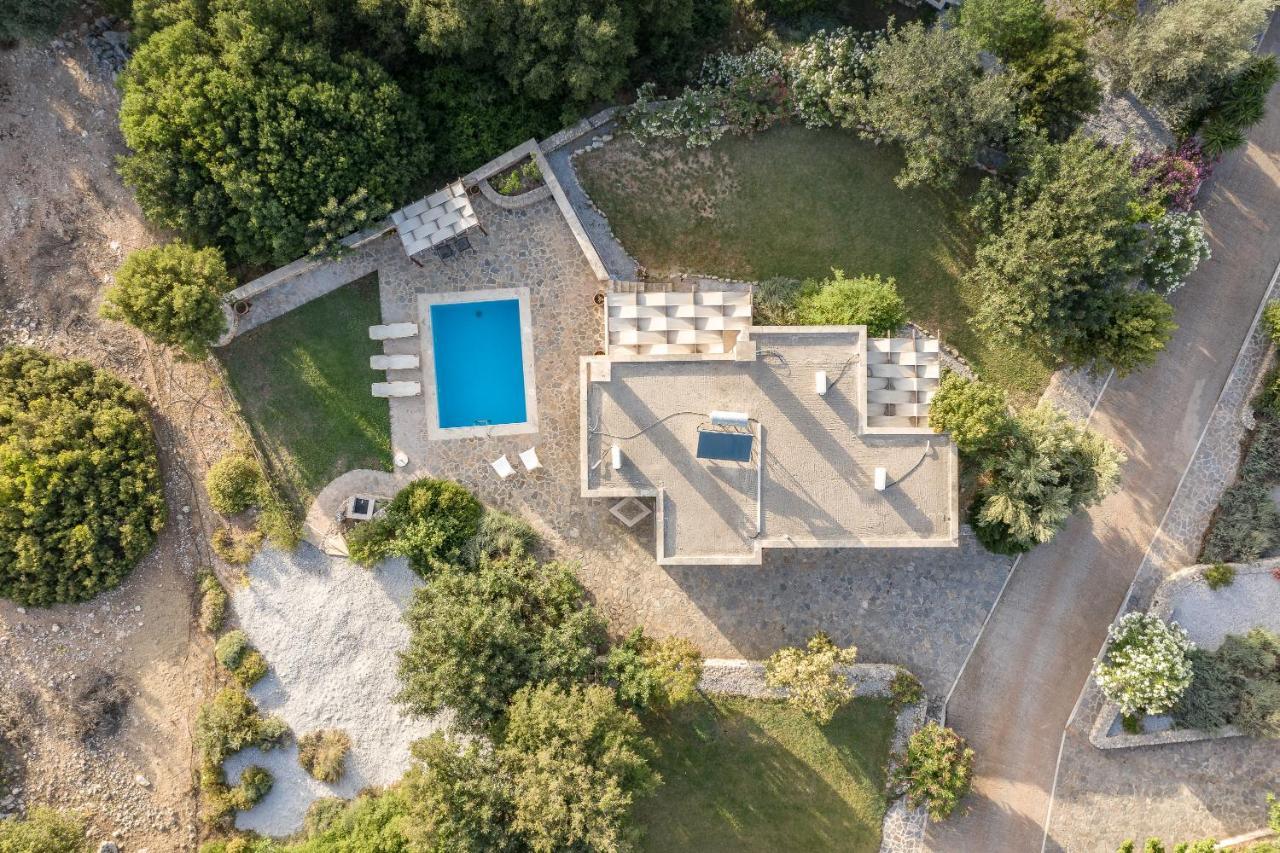 Koules Estate, With Private Pools & Bbq - Embracing Nature, By Thinkvilla Argouli Luaran gambar