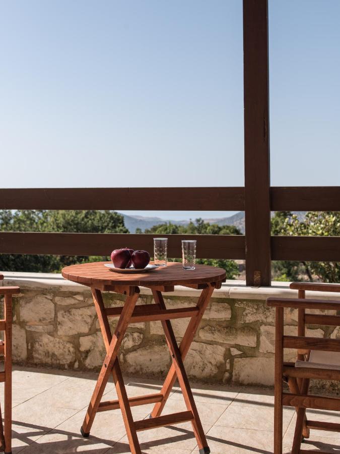 Koules Estate, With Private Pools & Bbq - Embracing Nature, By Thinkvilla Argouli Luaran gambar