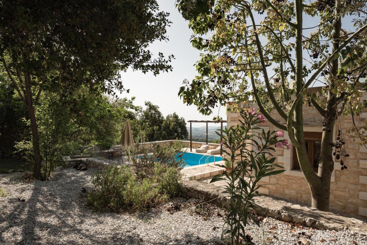 Koules Estate, With Private Pools & Bbq - Embracing Nature, By Thinkvilla Argouli Luaran gambar