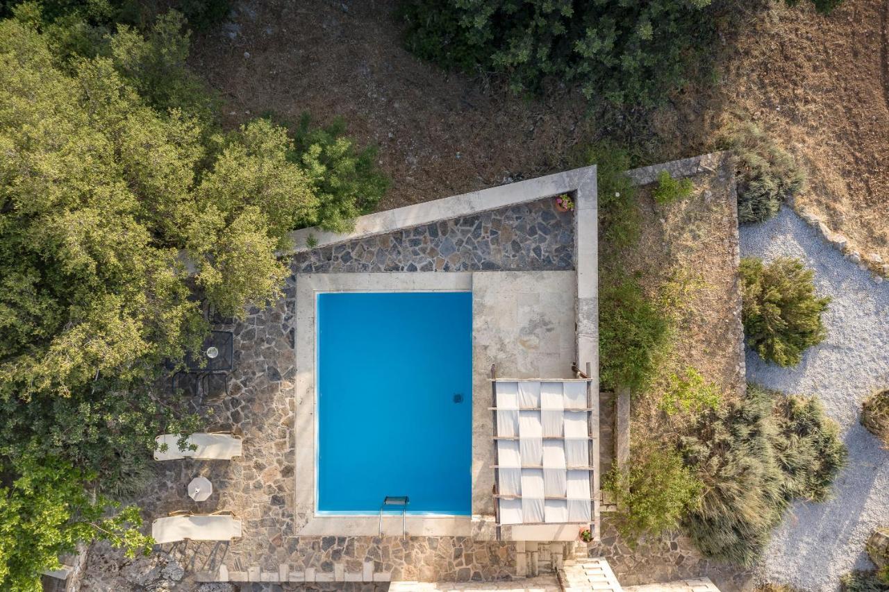 Koules Estate, With Private Pools & Bbq - Embracing Nature, By Thinkvilla Argouli Luaran gambar
