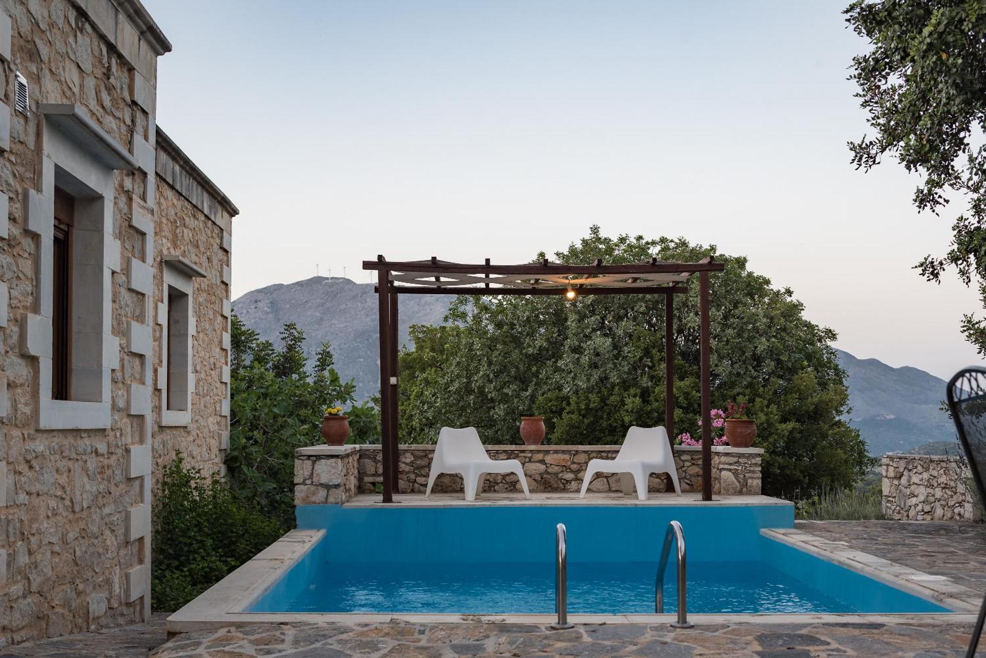 Koules Estate, With Private Pools & Bbq - Embracing Nature, By Thinkvilla Argouli Bilik gambar