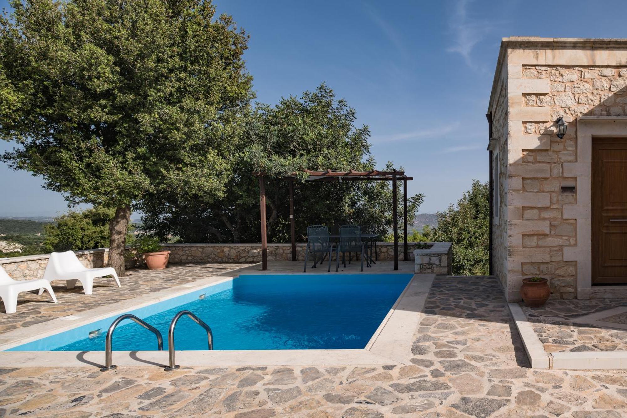 Koules Estate, With Private Pools & Bbq - Embracing Nature, By Thinkvilla Argouli Bilik gambar